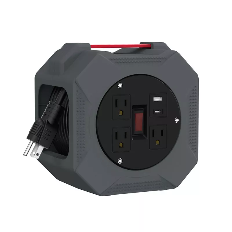 Är introduktionen av 3-uttag USB 2.4A plastsladd med en 30 fot kabel en ny utveckling?